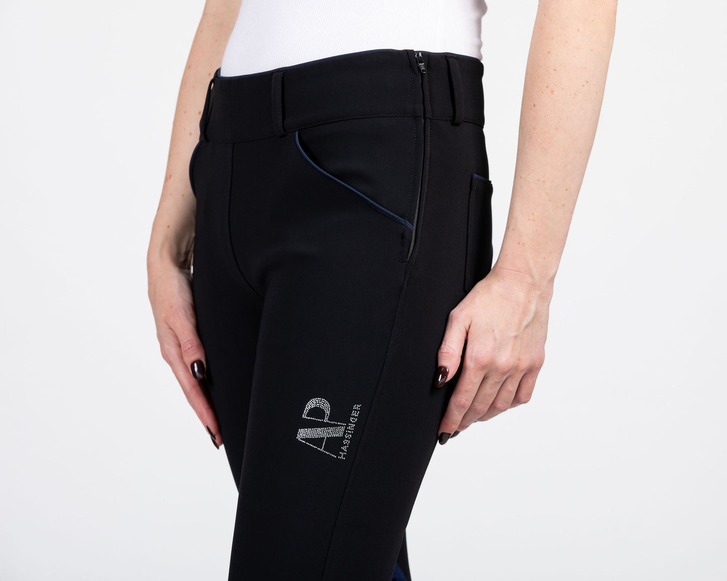 Black Magic (side zip)